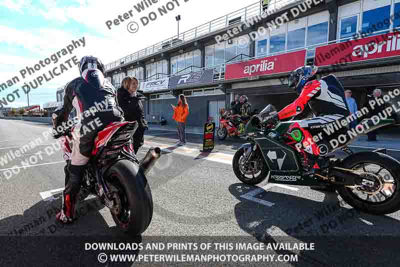 march 2018;motorbikes;no limits;peter wileman photography;portugal;trackday digital images;valencia